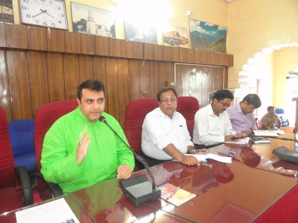 ಸಕಾಲದಲ್ಲಿ ಕಡತ ವಿಲೇವಾರಿಯಾಗದಿದ್ದಲ್ಲಿ ಅಮಾನತಿಗೆ ಶಿಫಾರಸು: ಪ್ರಮೋದ್ ಮಧ್ವರಾಜ್ ಎಚ್ಚರಿಕೆ